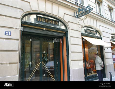 where to buy hermes in paris|boutique vintage hermes paris.